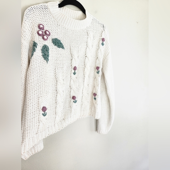 Vintage Shenanigans Hand Knit Sweater - Picture 3 of 7